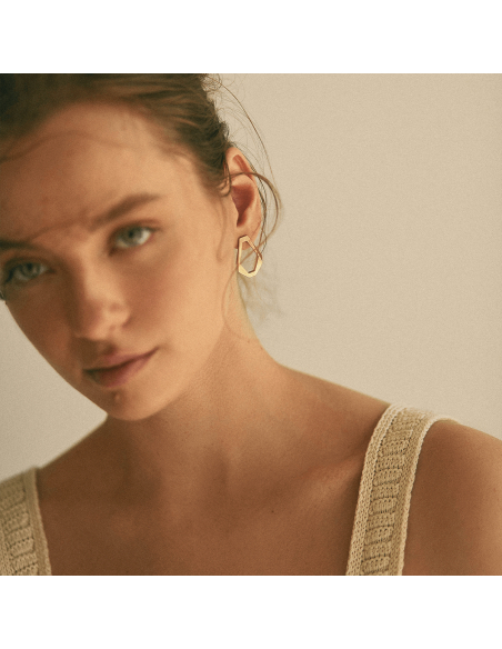 TECTONICA UNO Minimal Earrings, handcrafted. - Monom