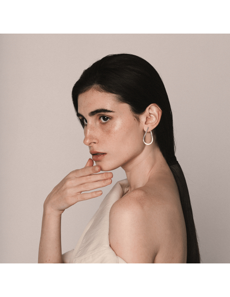 Eterea Minimal Earrings - Handmade by Monom