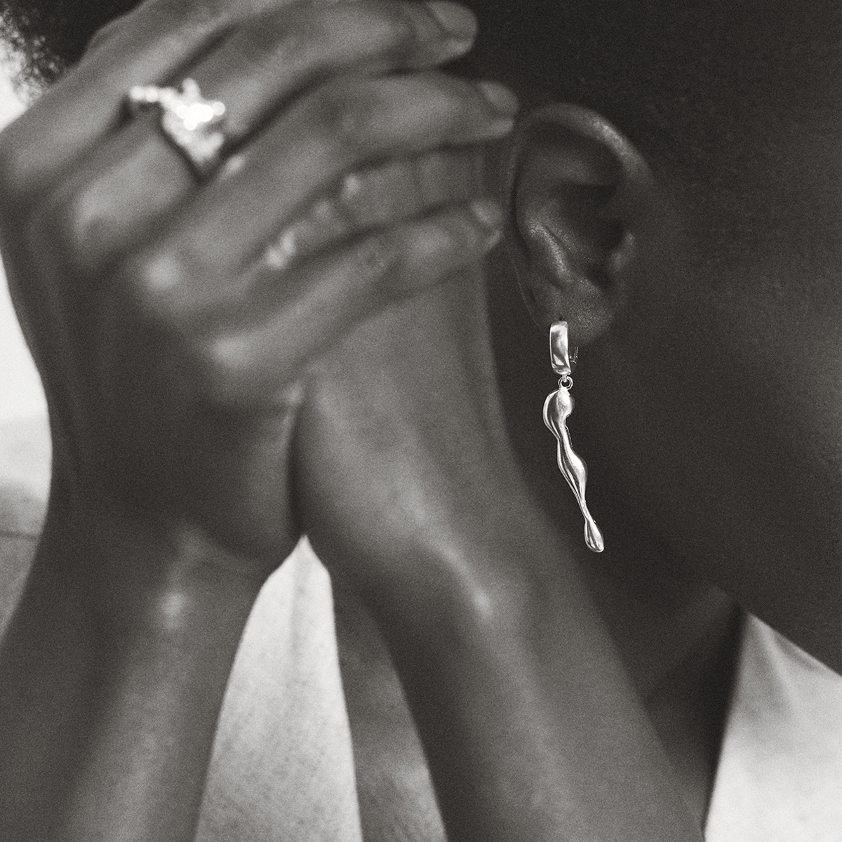 ONIA CREOLE Minimal Earrings, Handmade by Monom 2