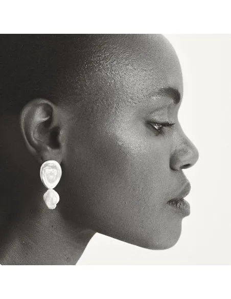 Sia Lush Minimal Earrings, handcrafted. - Monom