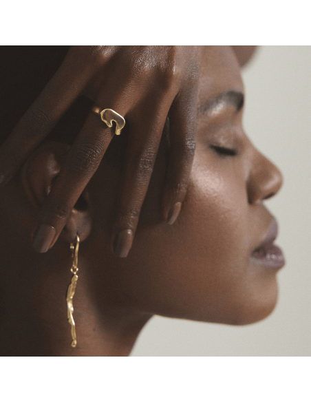 SIA Minimal Ring, handcrafted. - Monom