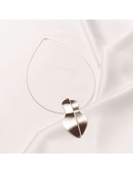FORMA necklace Minimalist, handcrafted - Monom